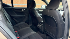 Volvo XC40 2.0 B4P Plus Dark 5dr Auto Petrol Estate